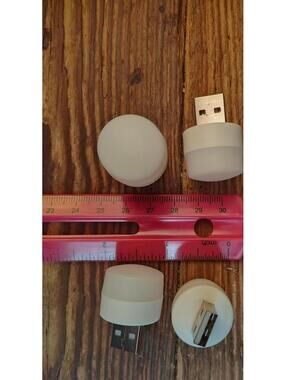 NEW - lot of 4 mini LED USB powered lights nightlights